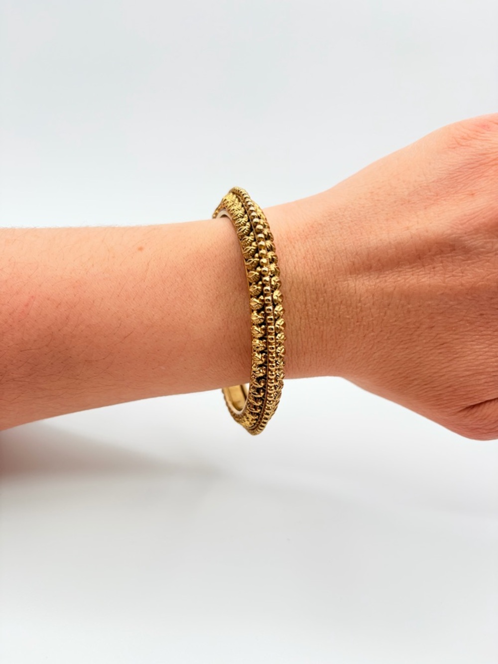 Vintage Gold Tone Textured Bangle Bracelet Stacked Look